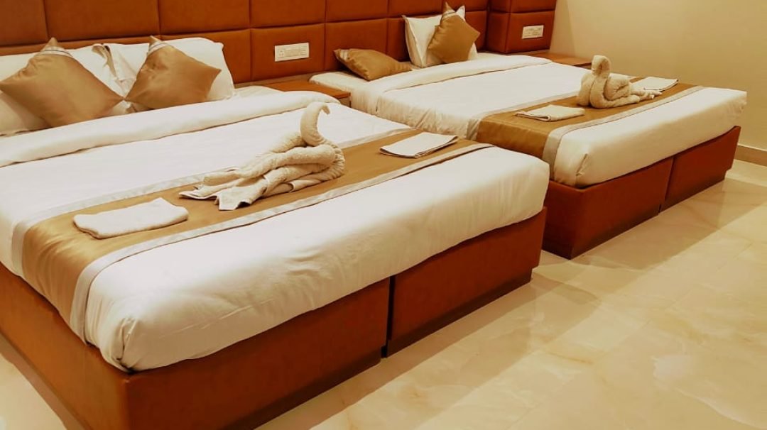 WhatsApp Image 2025-12-22 at 5.56.11 PM (3)